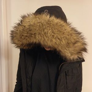 aritzia winter jacket !!